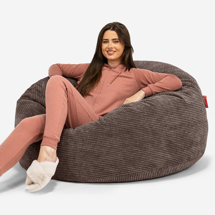 Mammoth Sofa Sitzsack XXL - Pom-Pom Schoko 01